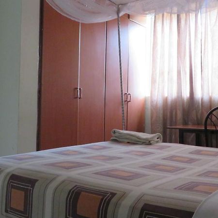 Global Village Hotel Pakwach Luaran gambar